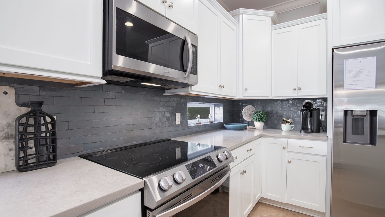 Photo of Kitchen in Emerald Waters Village