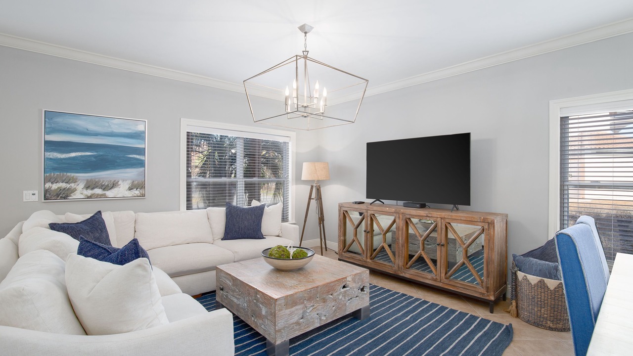 Photo of Livingroom in Emerald Waters Village