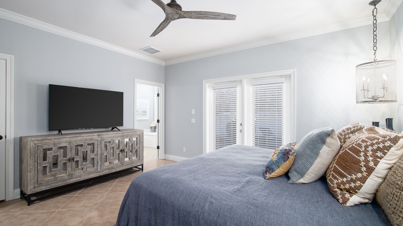 Photo of Bedroom in Emerald Waters Village