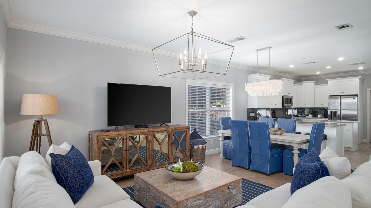 Photo of Livingroom in Emerald Waters Village