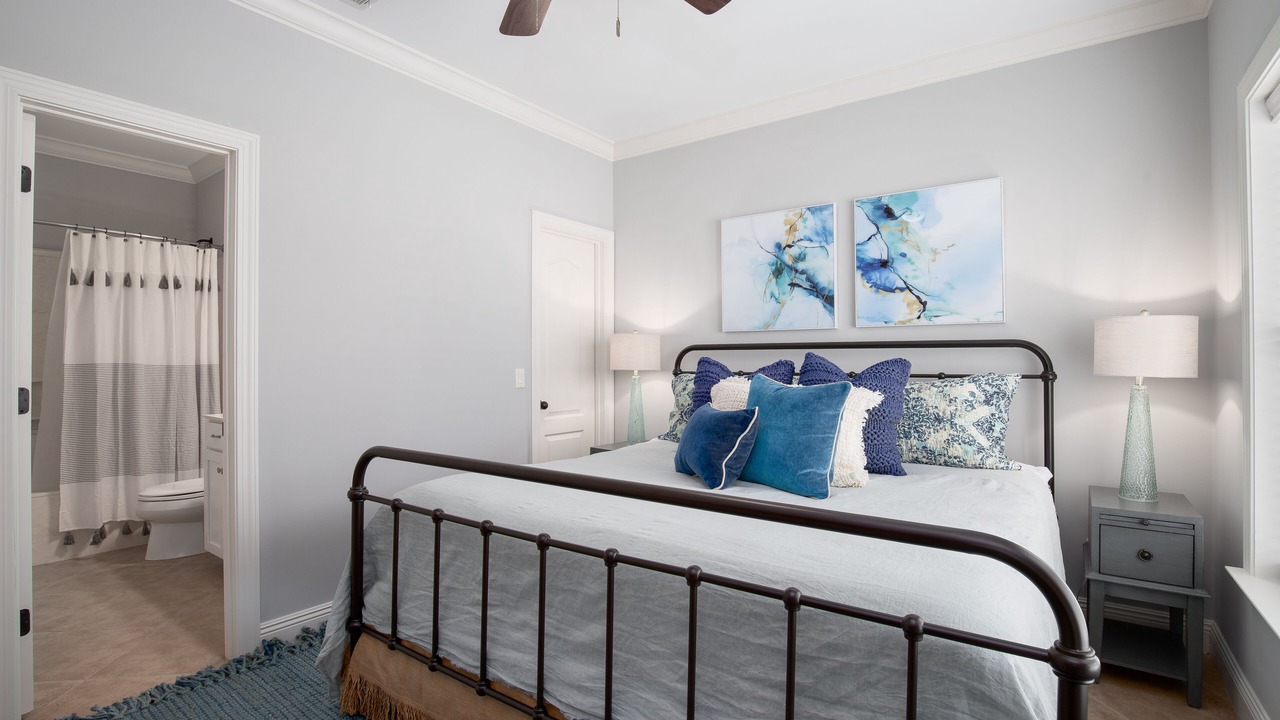 Photo of Bedroom in Emerald Waters Village