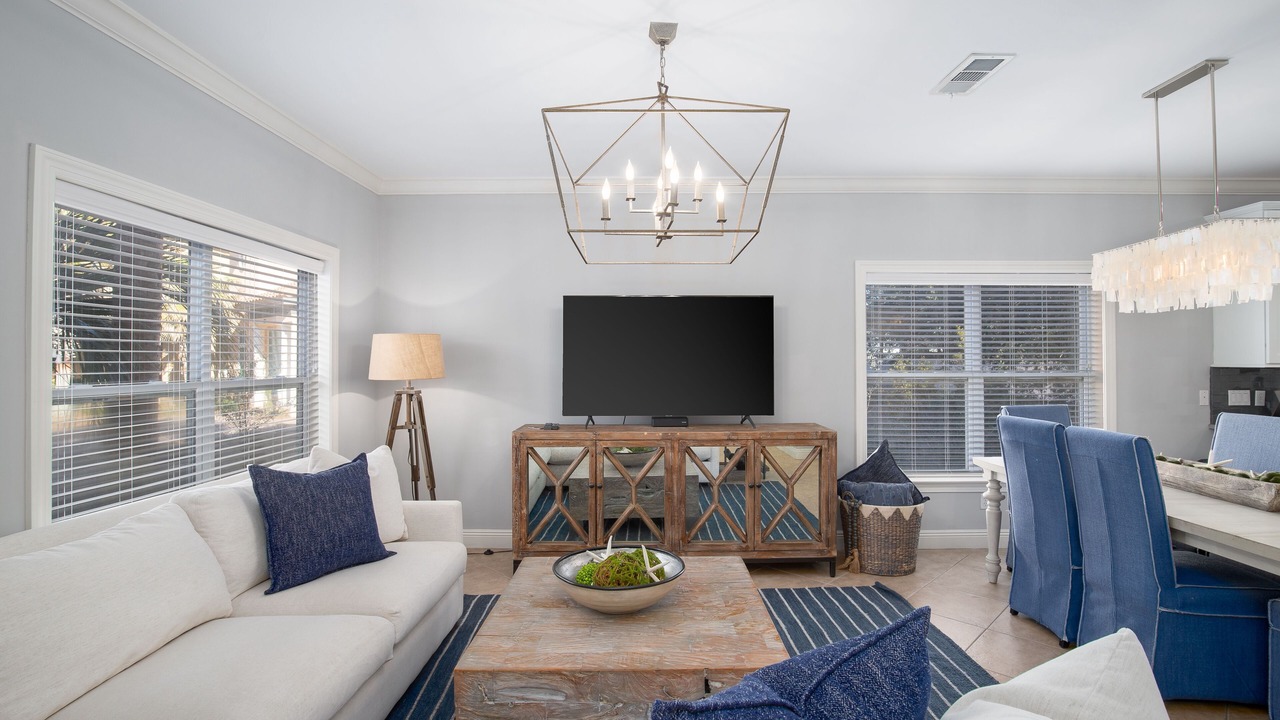 Photo of Livingroom in Emerald Waters Village