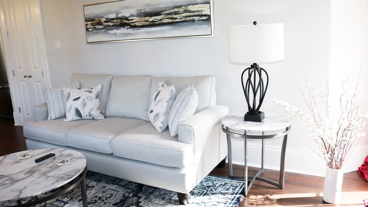 Photo of Livingroom in Lower Garden District