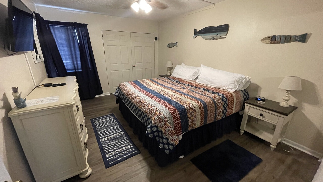 Photo of Bedroom in Mary Esther