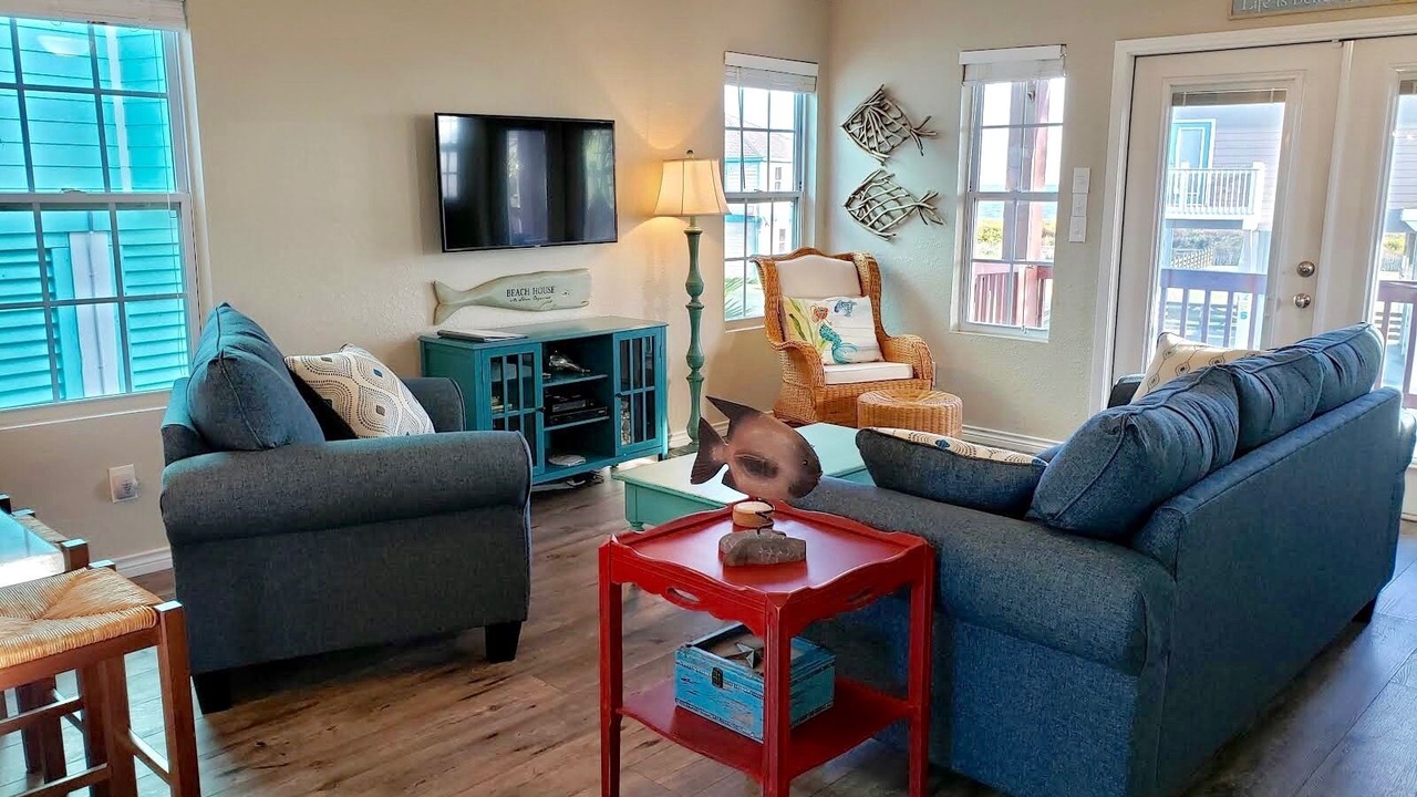 Photo of Livingroom in Crystal Beach