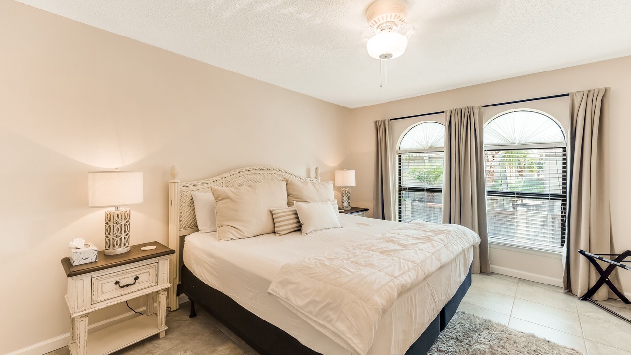 Photo of Bedroom in Navarre Beach