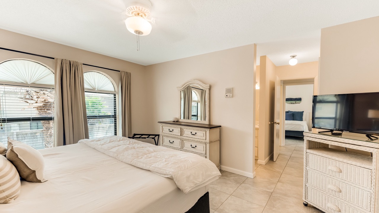 Photo of Bedroom in Navarre Beach
