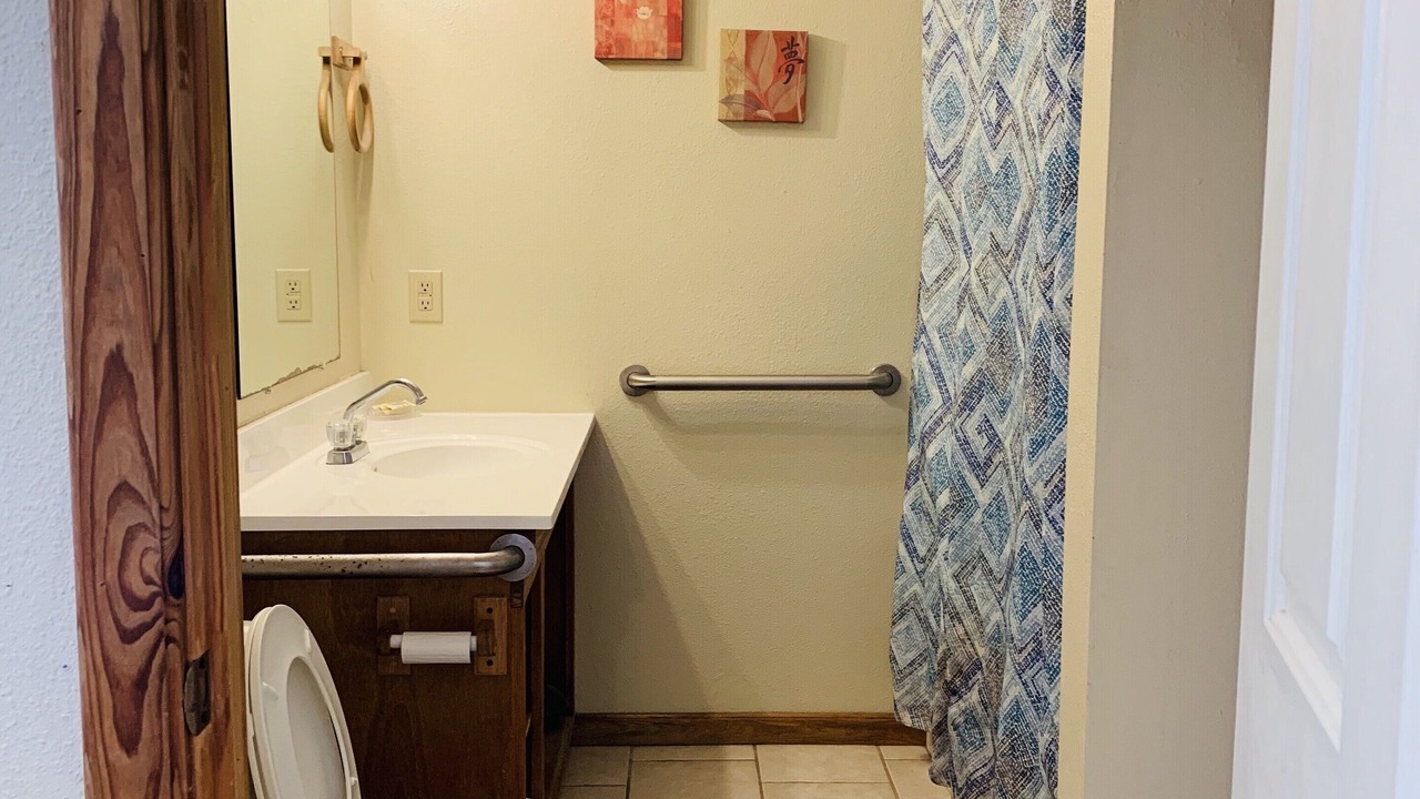 Photo of Bathroom in Milam