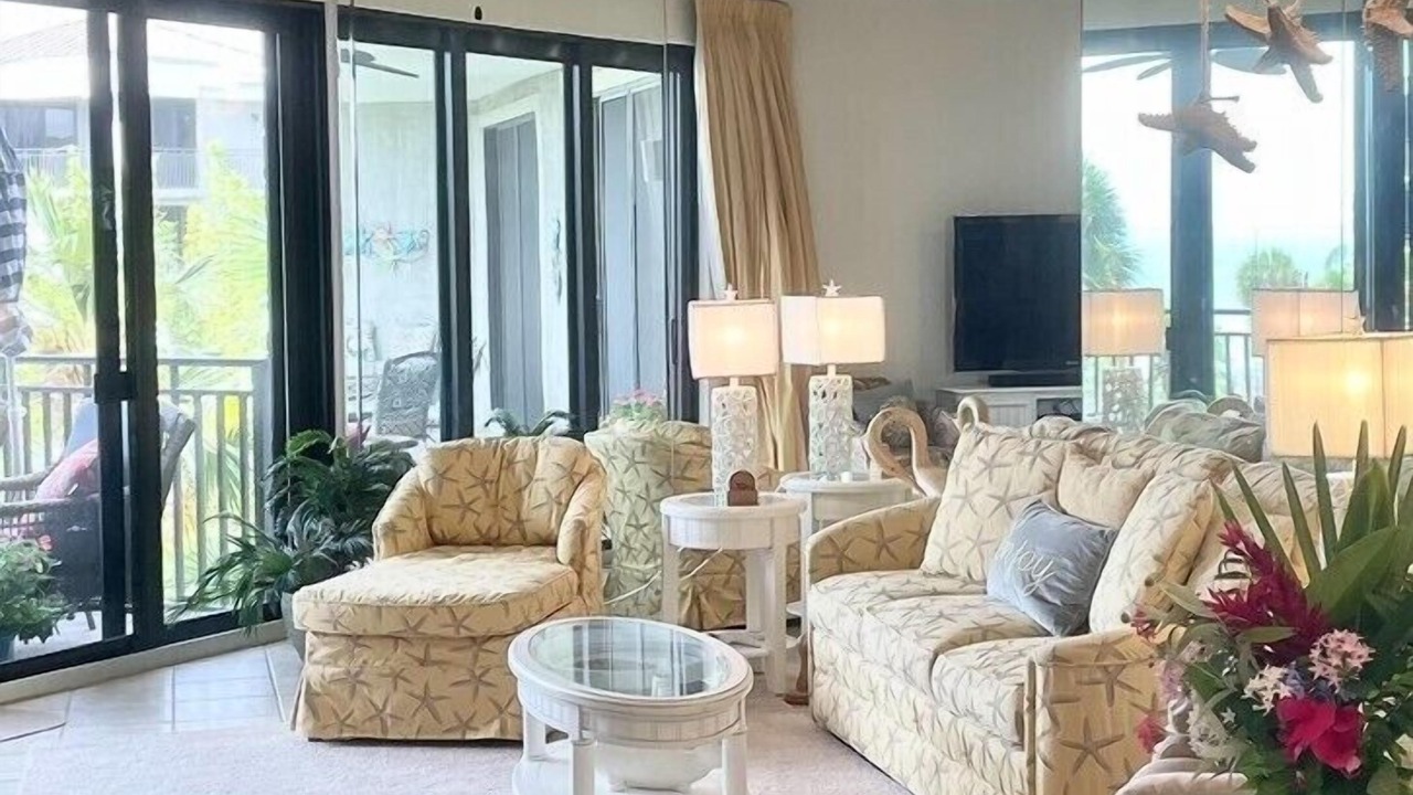 Photo of Livingroom in Key West