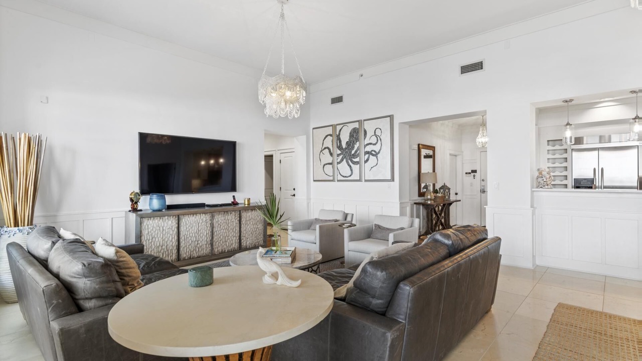 Photo of Livingroom in WaterSound Beach