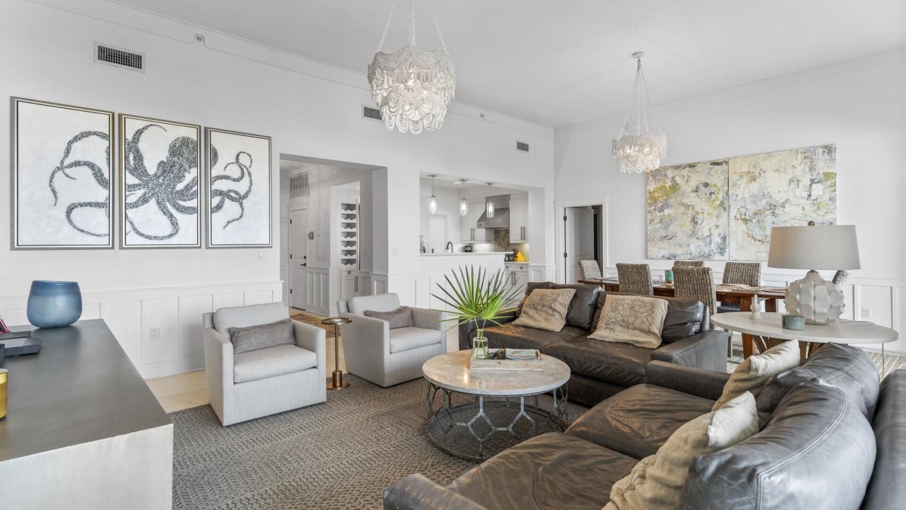 Photo of Livingroom in WaterSound Beach