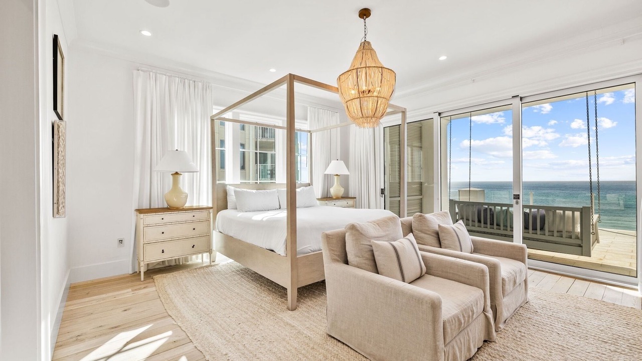 Photo of Bedroom in Seacrest