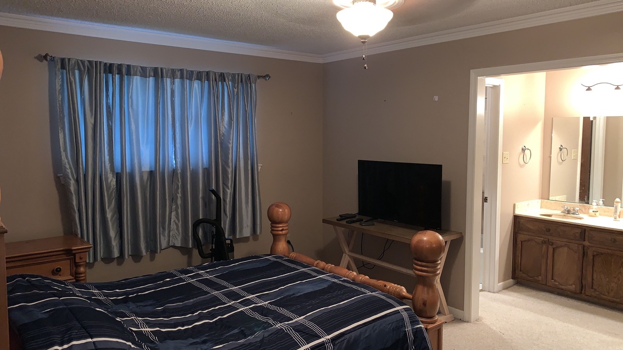 Photo of Bedroom in Central
