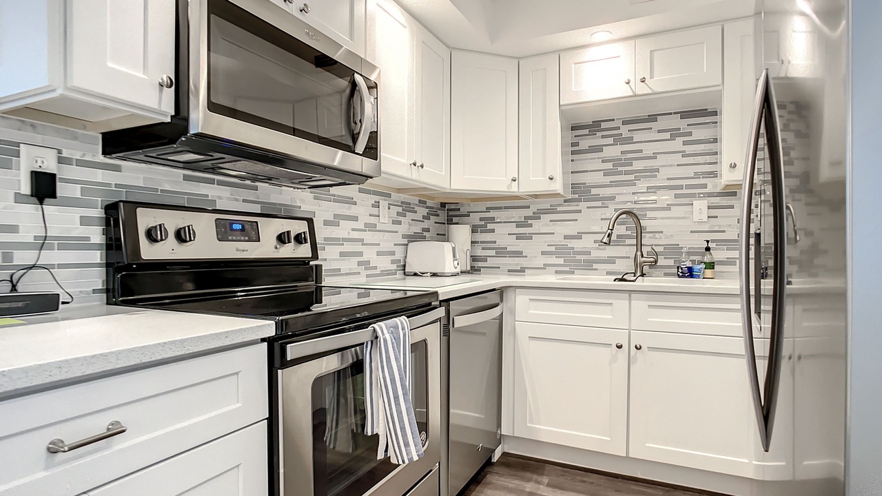 Photo of Kitchen in Ormond Ocean Gard