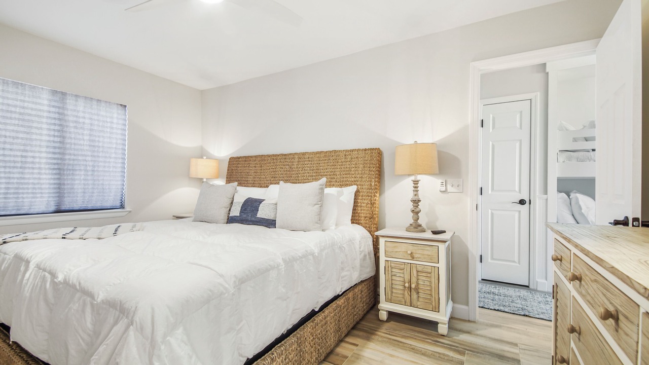 Photo of Bedroom in Fort Bay