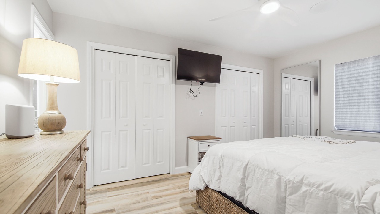 Photo of Bedroom in Fort Bay