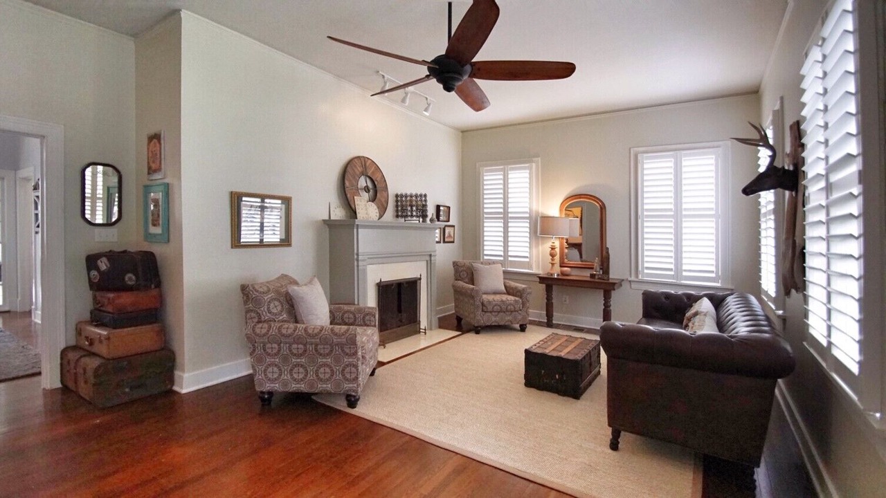 Photo of Livingroom in Greater Belhaven