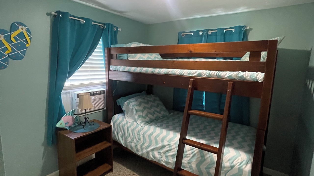 Photo of Bedroom in Laguna Beach