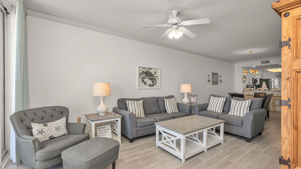 Photo of Livingroom in Navarre Beach