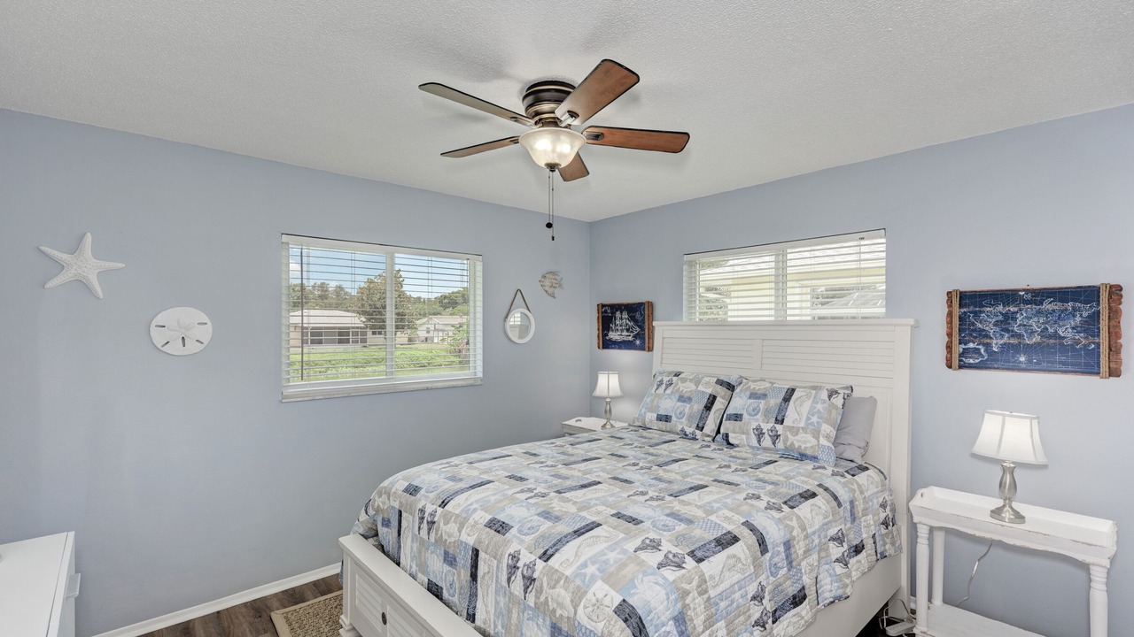 Photo of Bedroom in Venice Gardens