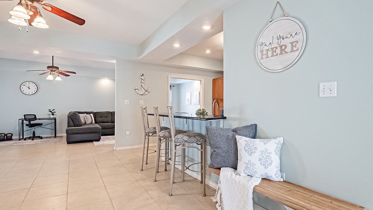 Photo of Livingroom in Northeast Pensacola