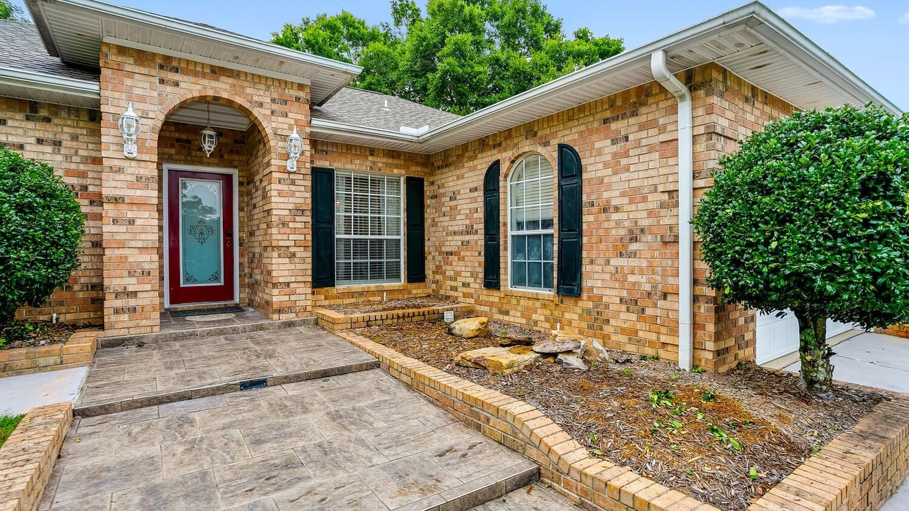 Photo of Outdoor in Northeast Pensacola