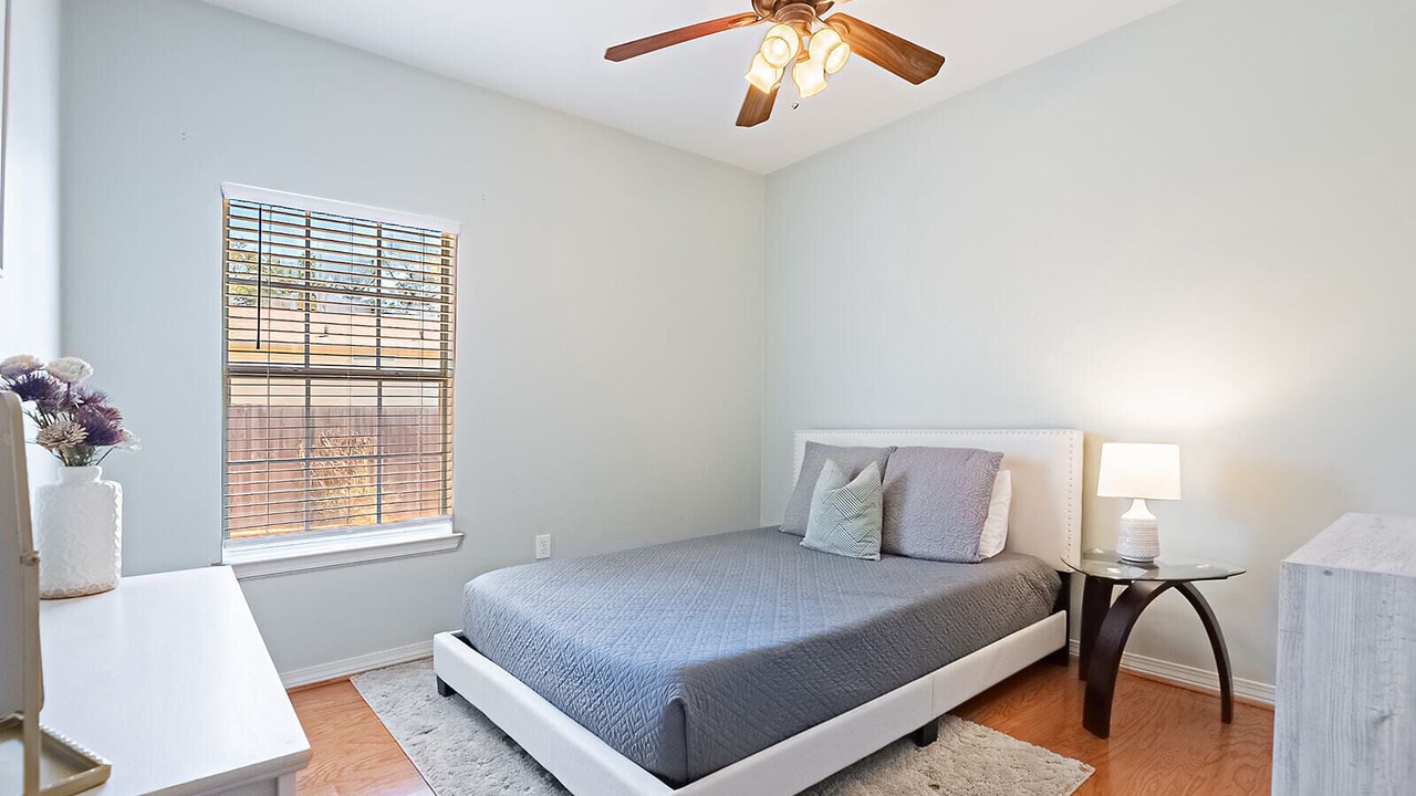 Photo of Bedroom in Northeast Pensacola