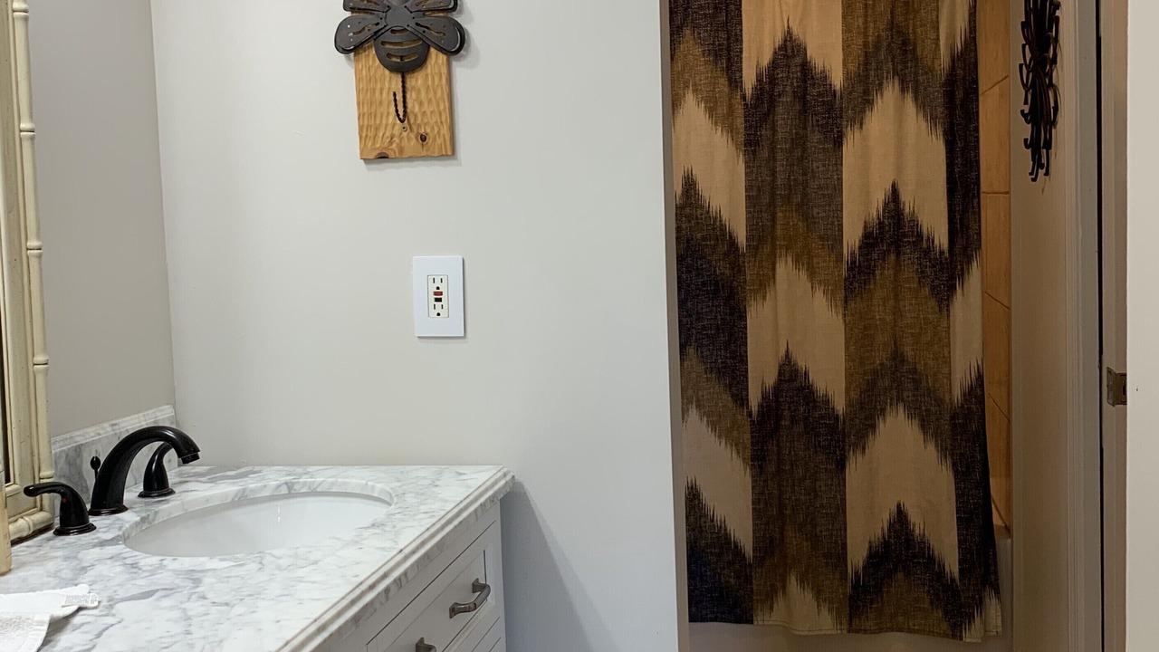 Photo of Bathroom in Dadeville