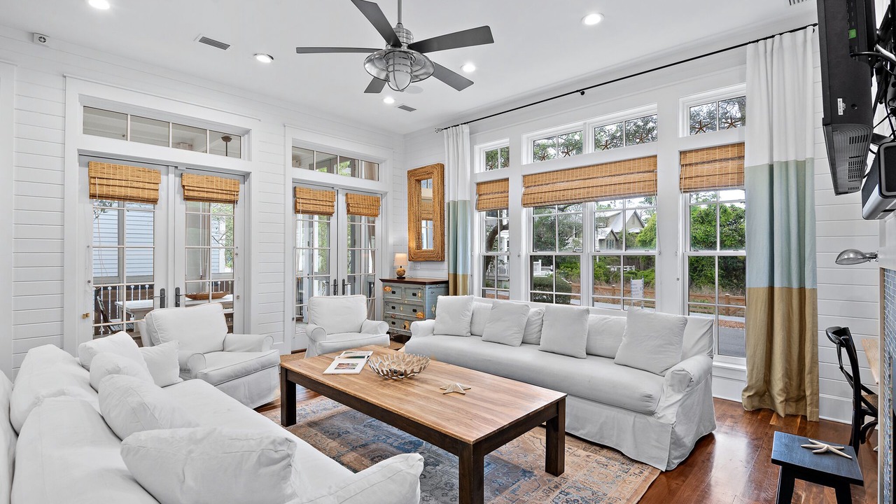 Photo of Livingroom in Cottage District