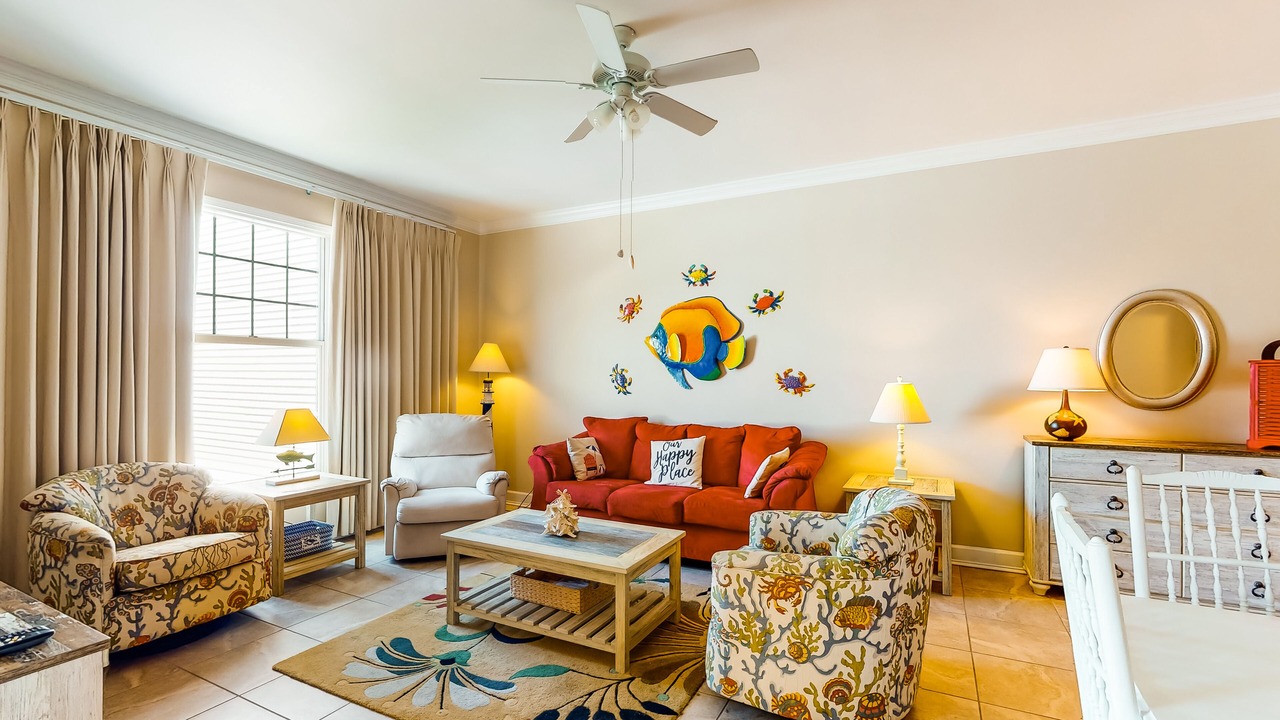 Photo of Livingroom in Upper Grand Lagoon