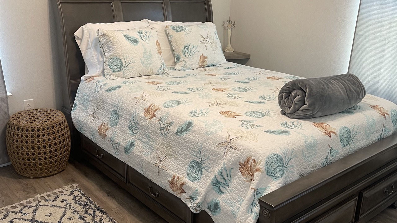 Photo of Bedroom in Downtown
