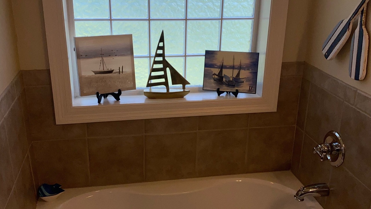 Photo of Bathroom in Gulf Shores