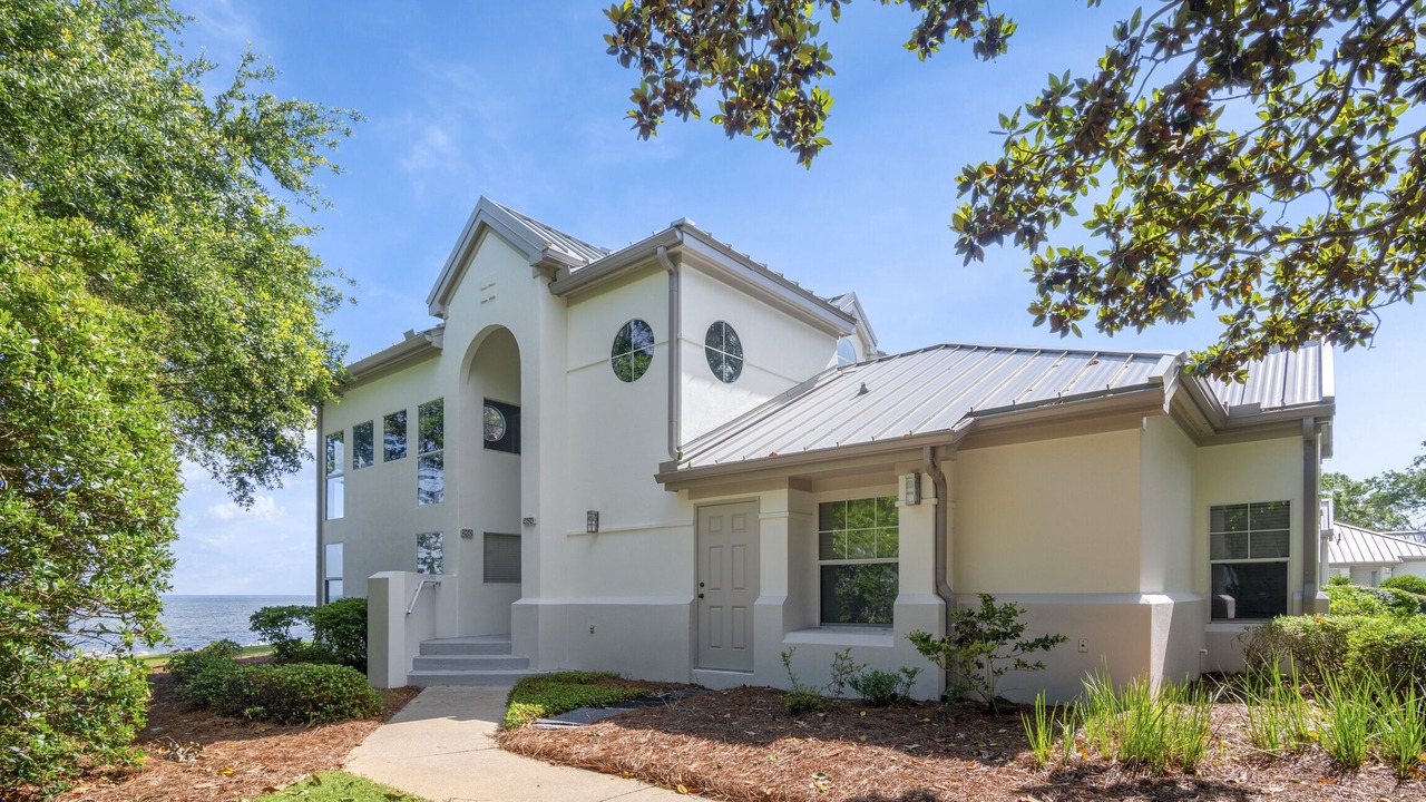 Photo of Outdoor in Miramar Beach