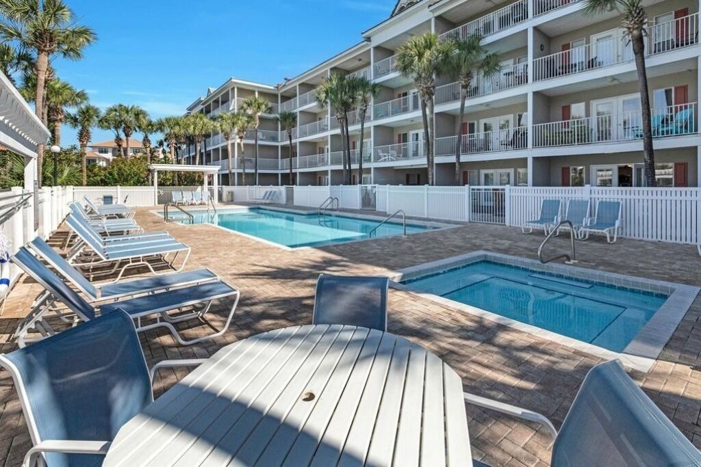 Photo of Outdoor in Gulf Place
