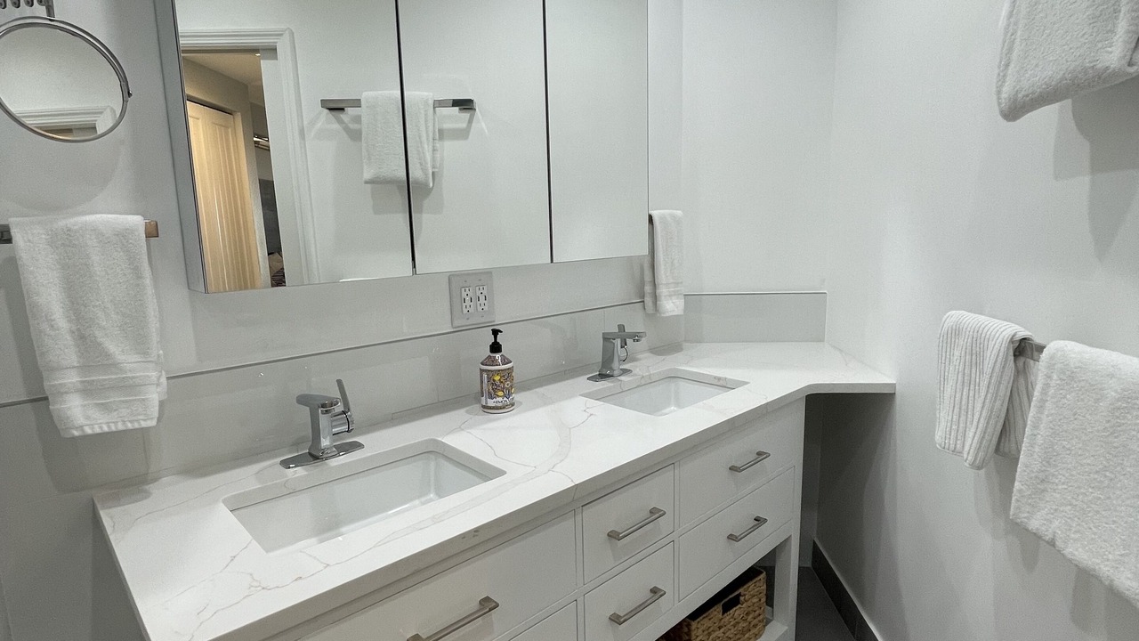 Photo of Bathroom in Cocoa Beach