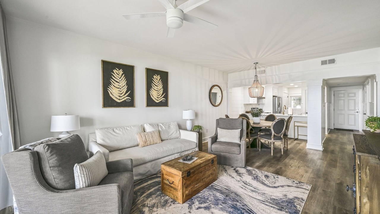 Photo of Livingroom in Rosemary Beach