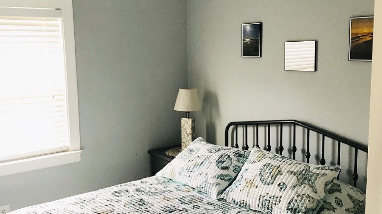 Photo of Bedroom in Mexico Beach