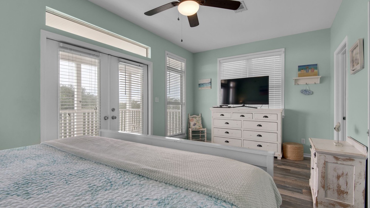 Photo of Bedroom in Dune Allen Beach