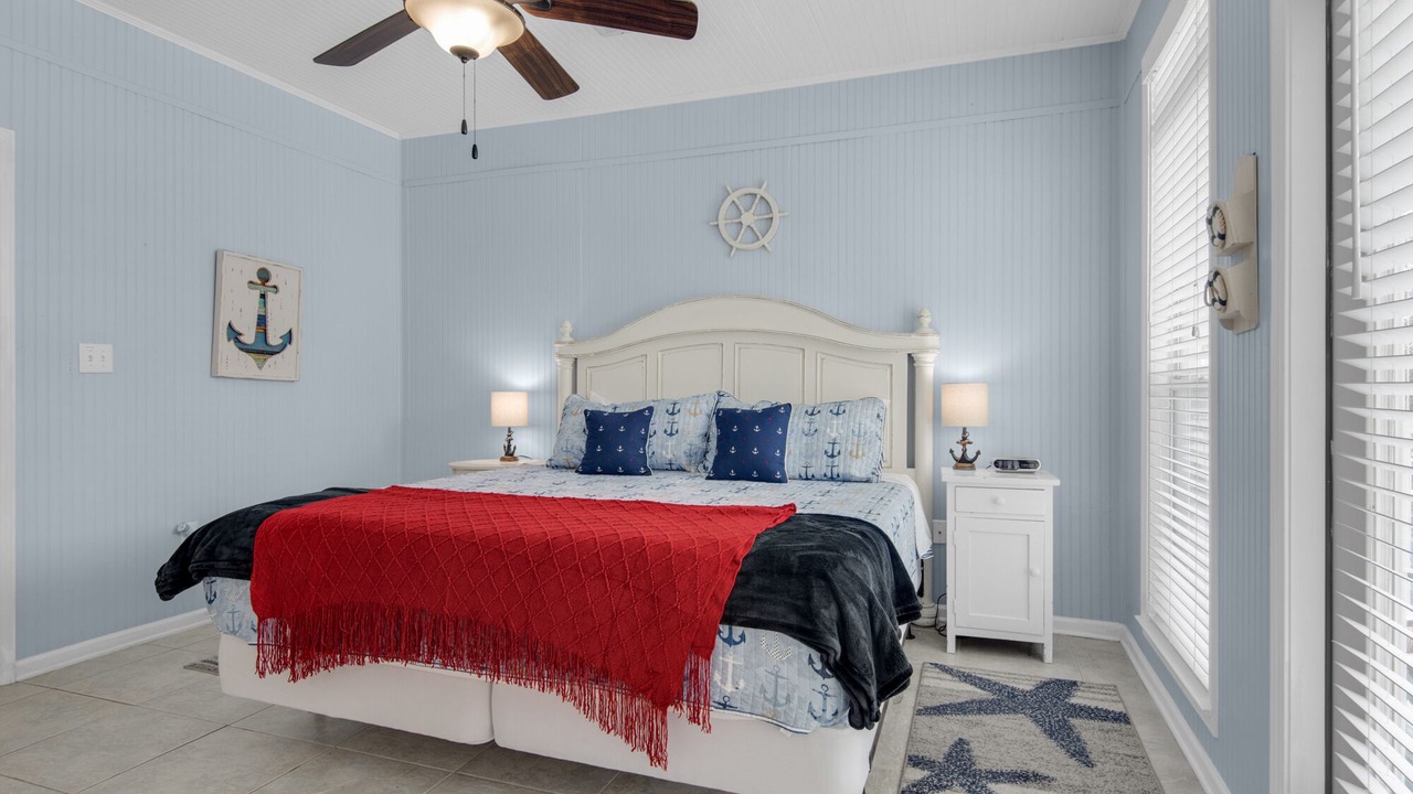 Photo of Bedroom in Dune Allen Beach