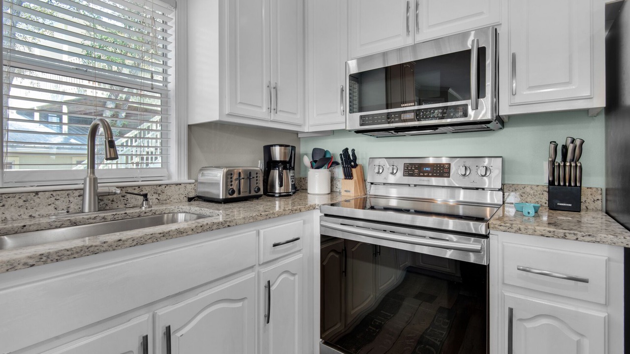 Photo of Kitchen in Dune Allen Beach