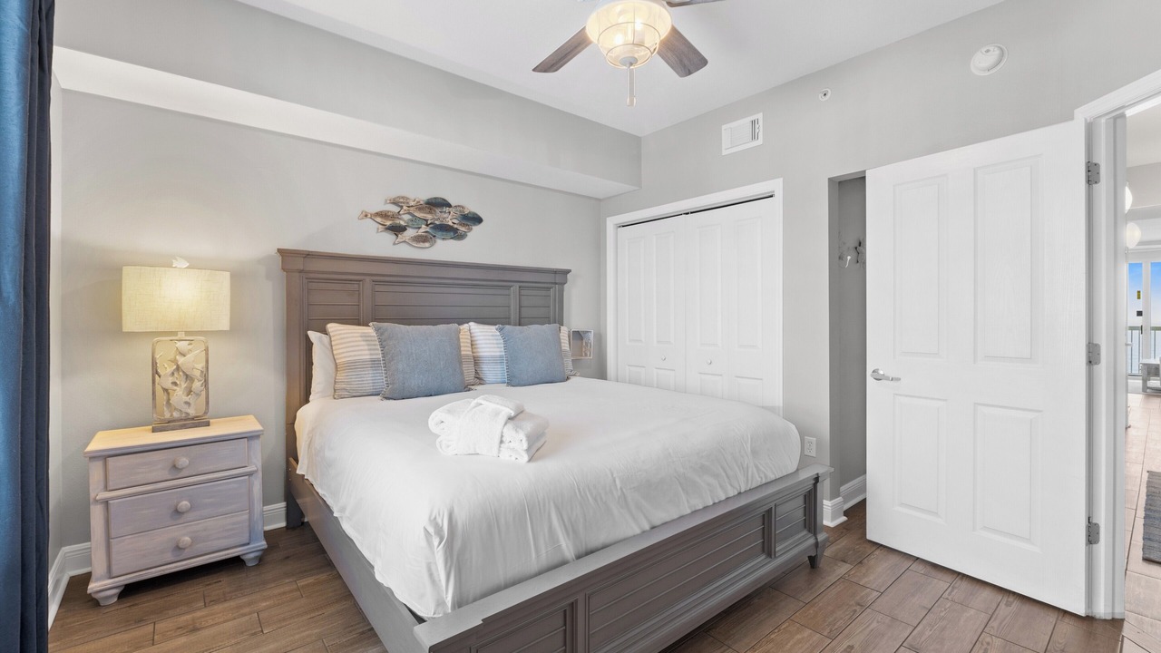 Photo of Bedroom in Miramar Beach