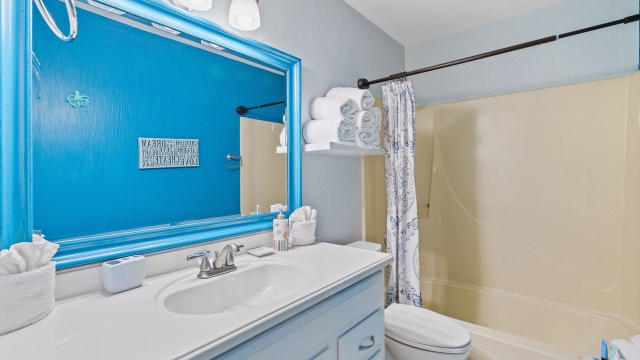Photo of Bathroom in El Centro Beach