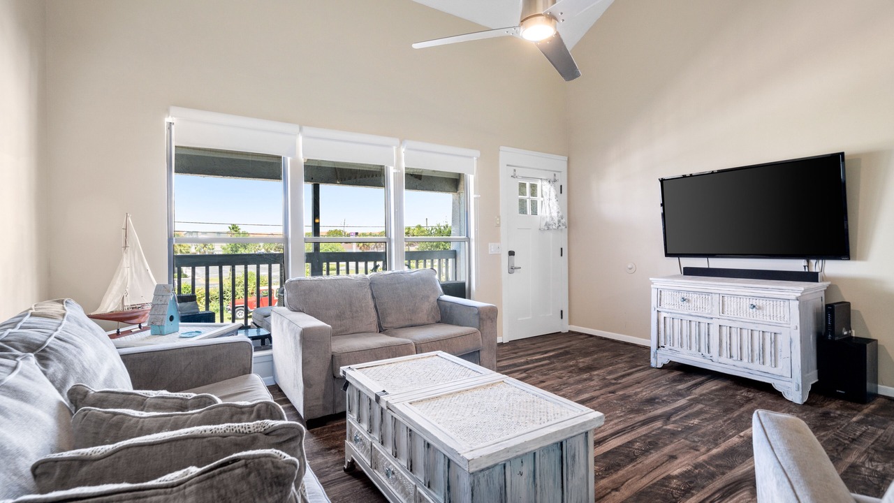 Photo of Livingroom in El Centro Beach