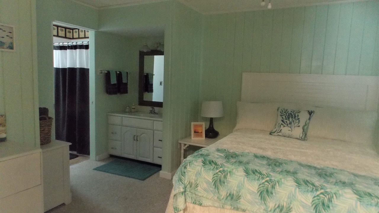 Photo of Bathroom in Lanark Village