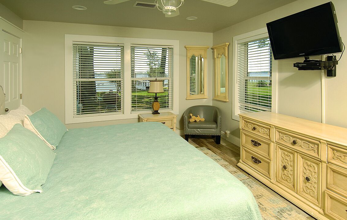 Photo of Bedroom in Lillian