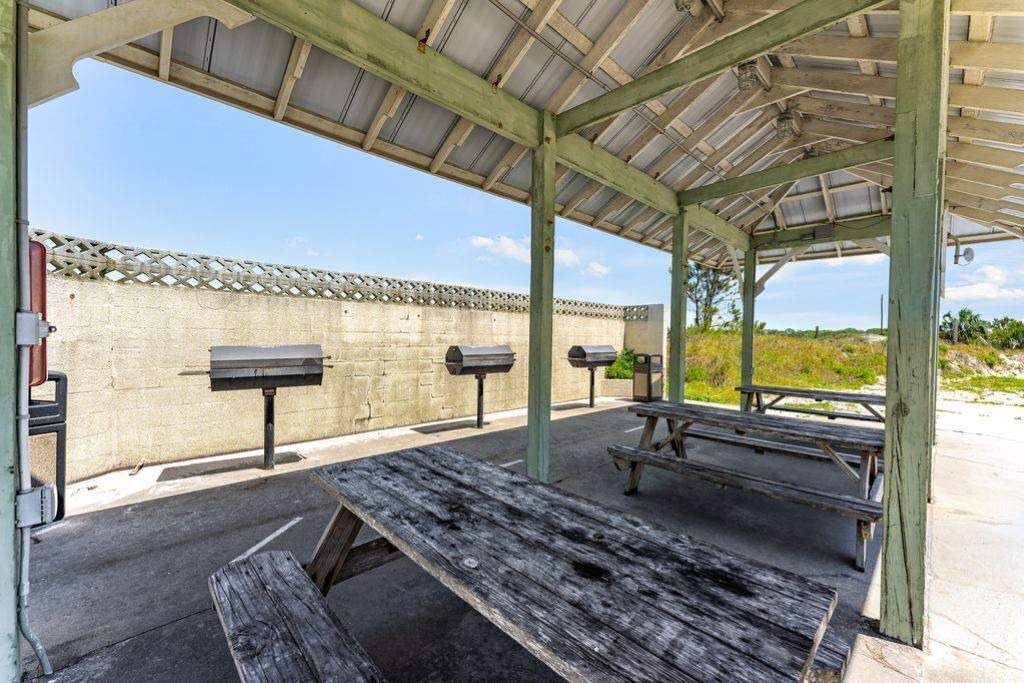 Photo of Outdoor in Sunnyside