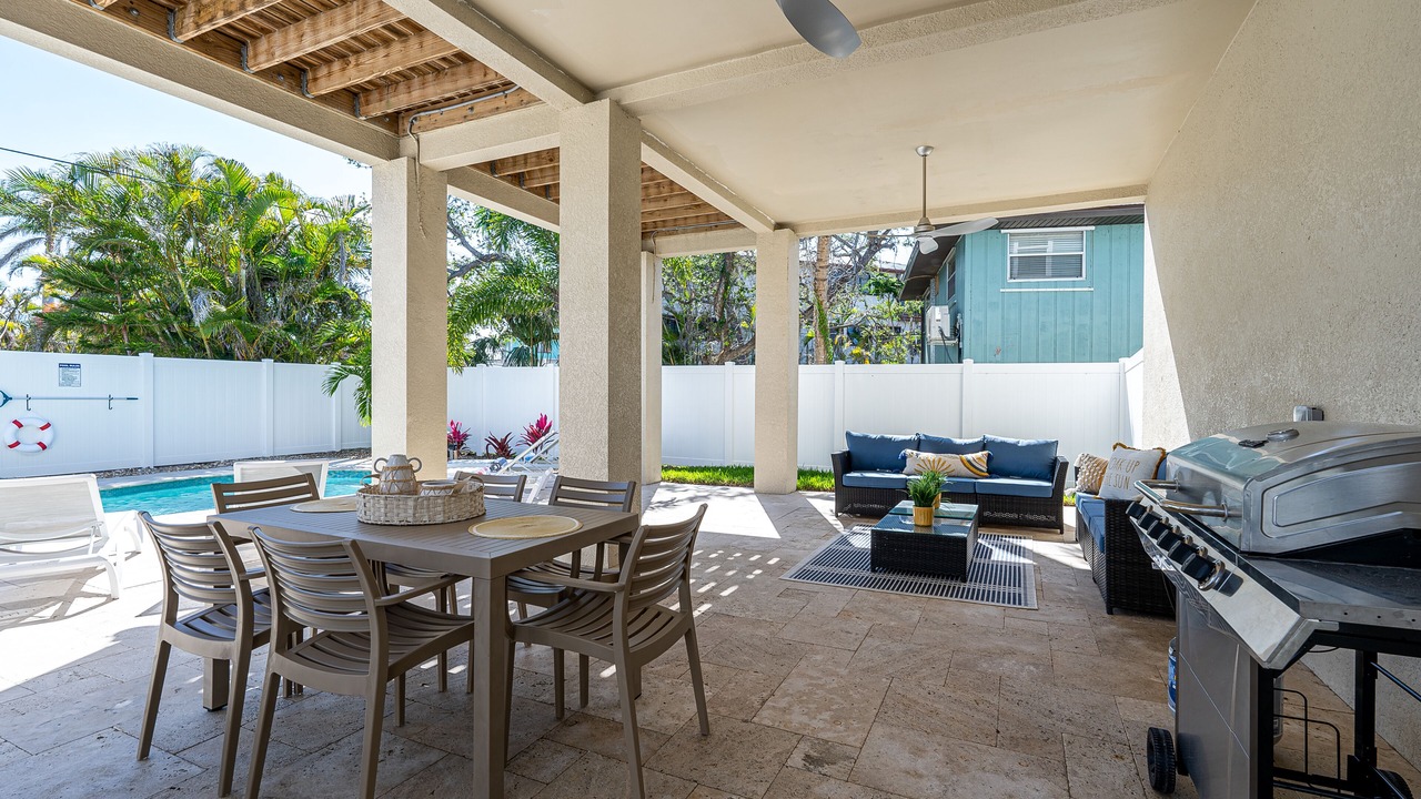 Photo of Outdoor in Mid Island