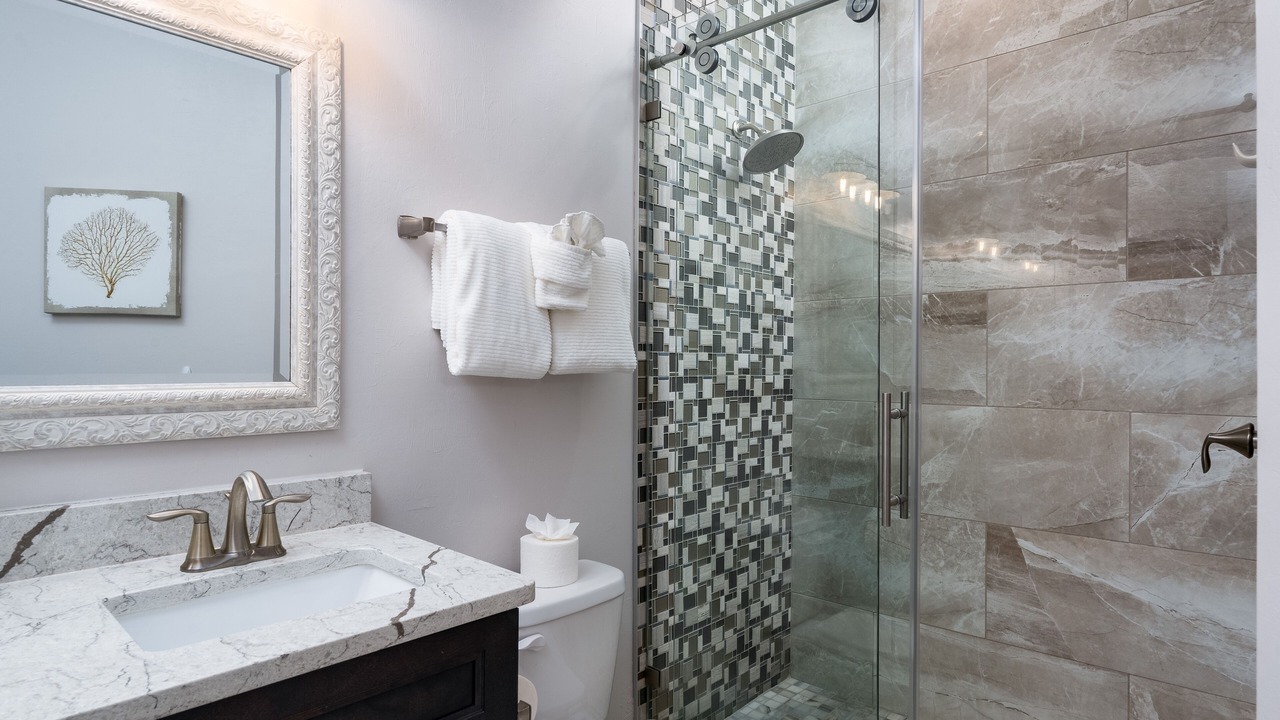 Photo of Bathroom in Mid Island