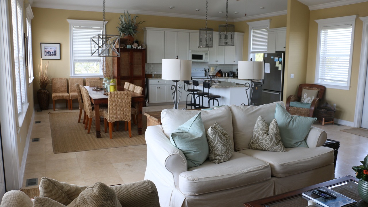 Photo of Livingroom in Gulf Trace