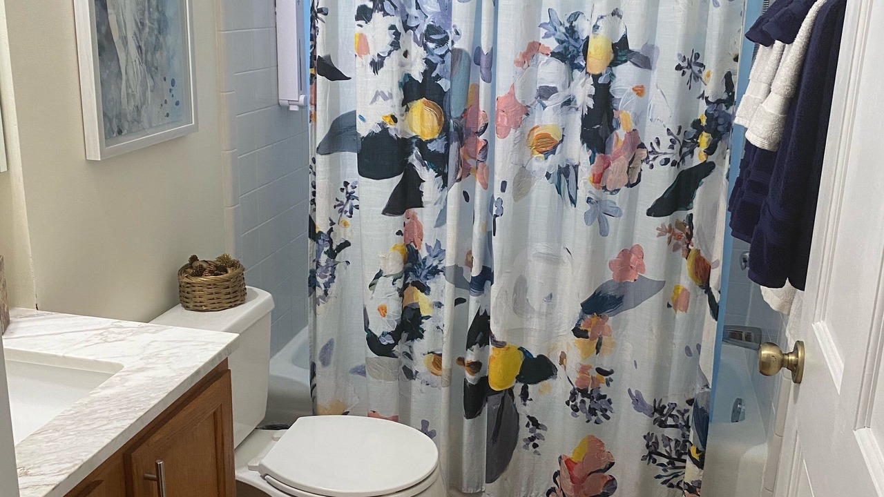 Photo of Bathroom in Crawfordville
